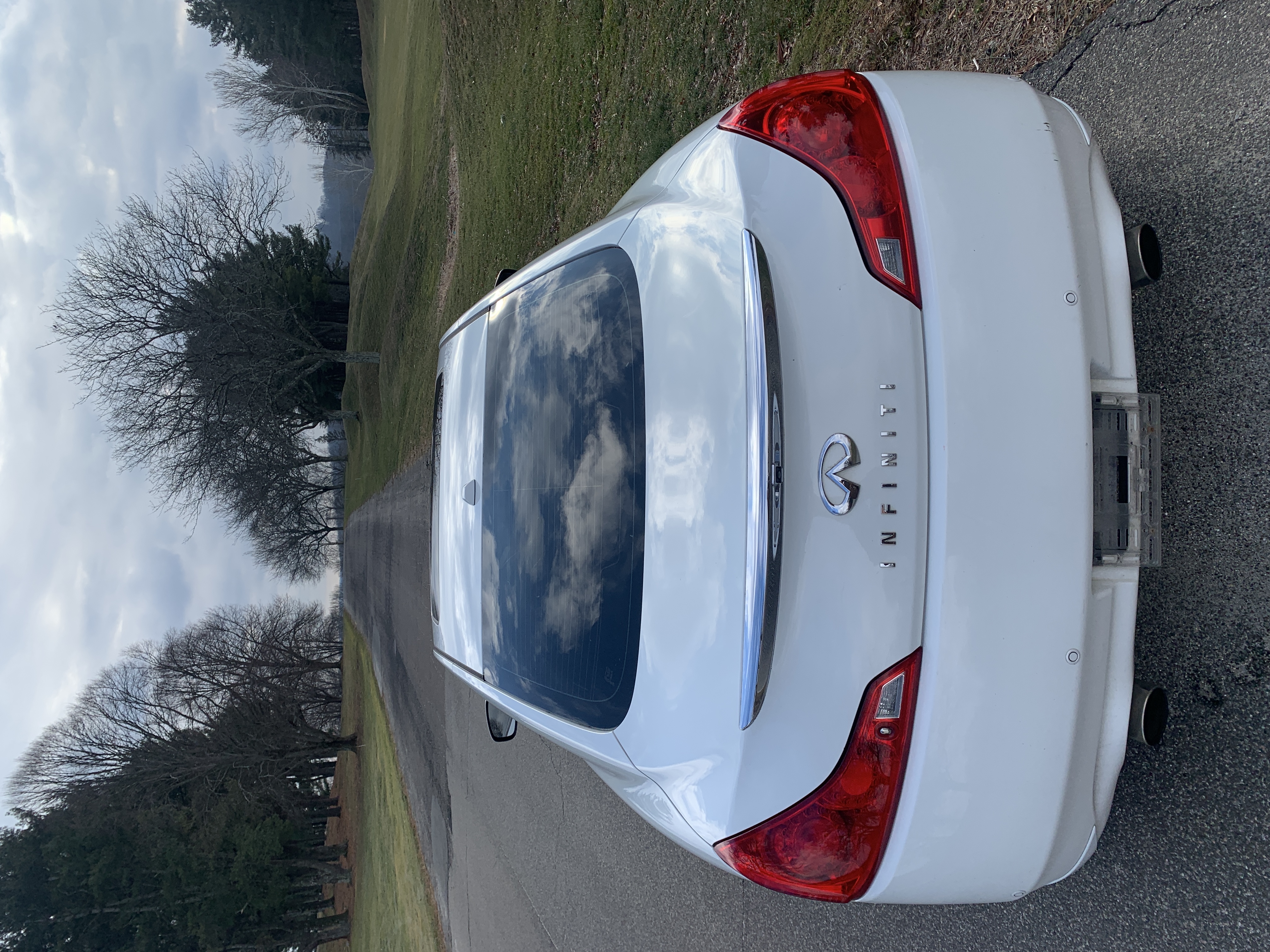 2014 Infiniti Coupe Q60 3.7 AWD 133K 330HP LOADED Excellent Condition SPORT TRIM -  Modern Tech - Serious VQ Power — photo 9